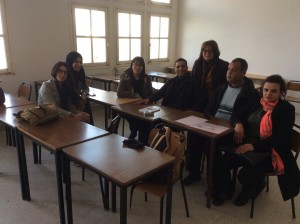  Faculté di Lettres “La Manouba” - Tunisi , 28 febbraio 2017 Laura Faranda con i dottorandi Miriam Gabsi, Slimane Ibtissems, Mehrrez Olfa, Rayen Arfaoui, Mabrouk Bouchoucha, Jihenè Rajhi
