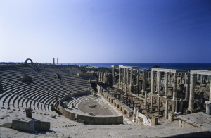  Leptis il teatro romano
