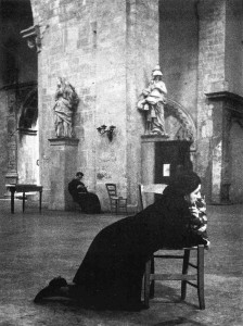  Enzo Sellerio, chiesa di San Francesco, Palermo 1960