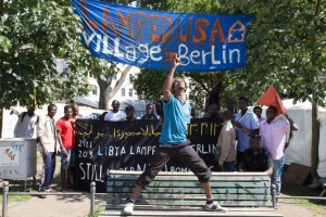 Berlino, rifugiati di Oranienplaz