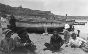 18.La foto inedita (propr. Sergio Pace) dove si vede il Roccazzo; a destra la Punta del Carpino (antecedente al 1935)