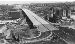 Veduta aerea della Cross Bronx Expressway, in costruzione nel 1960