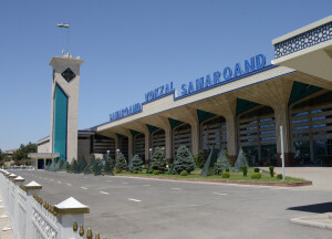 Stazione ferroviaria di Samarcanda (ph. Nino Pillitteri)