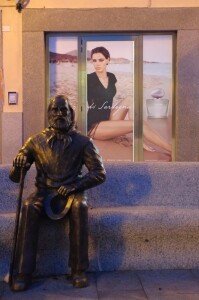 Statua di Garibaldi, La Maddalena, 2016 (ph. Rosi Giua)