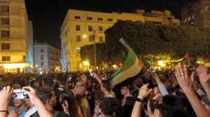 Tunisi, manifestazione Pro Palestina davanti all'ambasciata francese