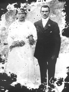 Militello Rosmarino, Sposi, anni '20 (ph. Andrea Algerì)