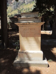 - Monumento di Mark Seager presso la sezione acattolica del cimitero dei Rotoli - 2019 (ph Laura Leto)