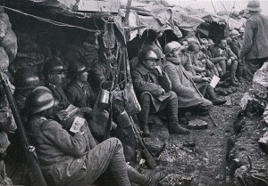 Soldati in trincea nella prima Guerra mondiale