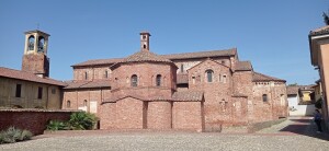 La Basilica di Santa Maria Maggiore a Lomello (ph. Olimpia Niglio, 2023)