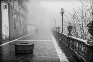 Nella nebbia l'incanto (ph. Andrea Lattuca)