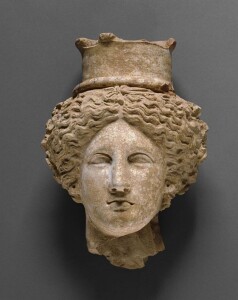 Testa di Demetra/Kore, Morgantina, 350-300 a. C., Museo archeologico regionale di Aidone
