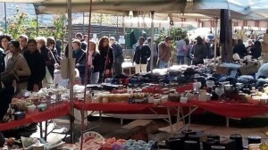 Il mercatino settimanale a Mazara del Vallo