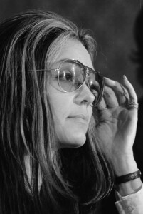 Gloria Steinem in una foto del gennaio 1972