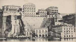    Fig. 20 Sorrento, Hotel Vittoria, bagni, inizi ‘900 cartolina d’epoca