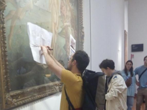 Intervento di “Ultima generazione” agli Uffizi di Firenze (2024)