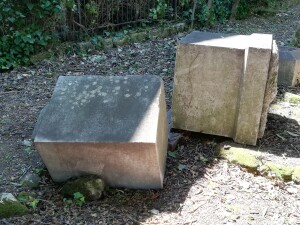 Figura 2: Monumento di John Howell MD (1777-1856) – Cimitero acattolico “degli Inglesi” all’Acquasanta, (ph. L. Leto 2019).