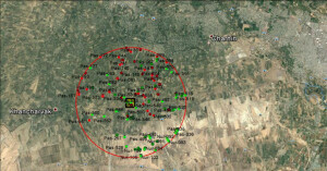 Immagine satellitare di Kojtepa con intorno un’area circolare di 6 km c. di diametro, la rete dei numerosi siti individuati dalla Missione Archeologica Italiana in Uzbekistan dell’Università “Alma Mater” di Bologna, Simone Mantellini;