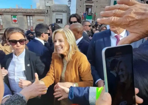 La first lady, Jill Tracy Jacobs Biden a Gesso nel Messinese